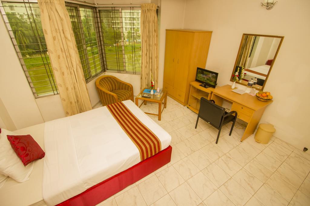 Laurel Hotels Ltd. Dhaka Bilik gambar